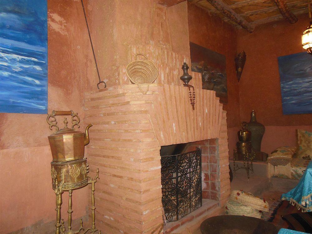 Kasbah Du Peintre Bed & Breakfast Ait Benhaddou Exterior foto