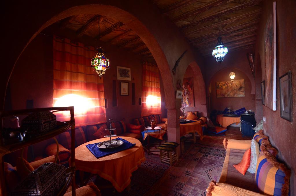 Kasbah Du Peintre Bed & Breakfast Ait Benhaddou Exterior foto