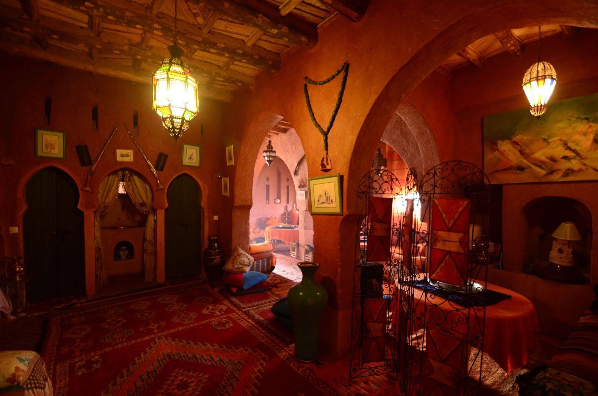 Kasbah Du Peintre Bed & Breakfast Ait Benhaddou Exterior foto