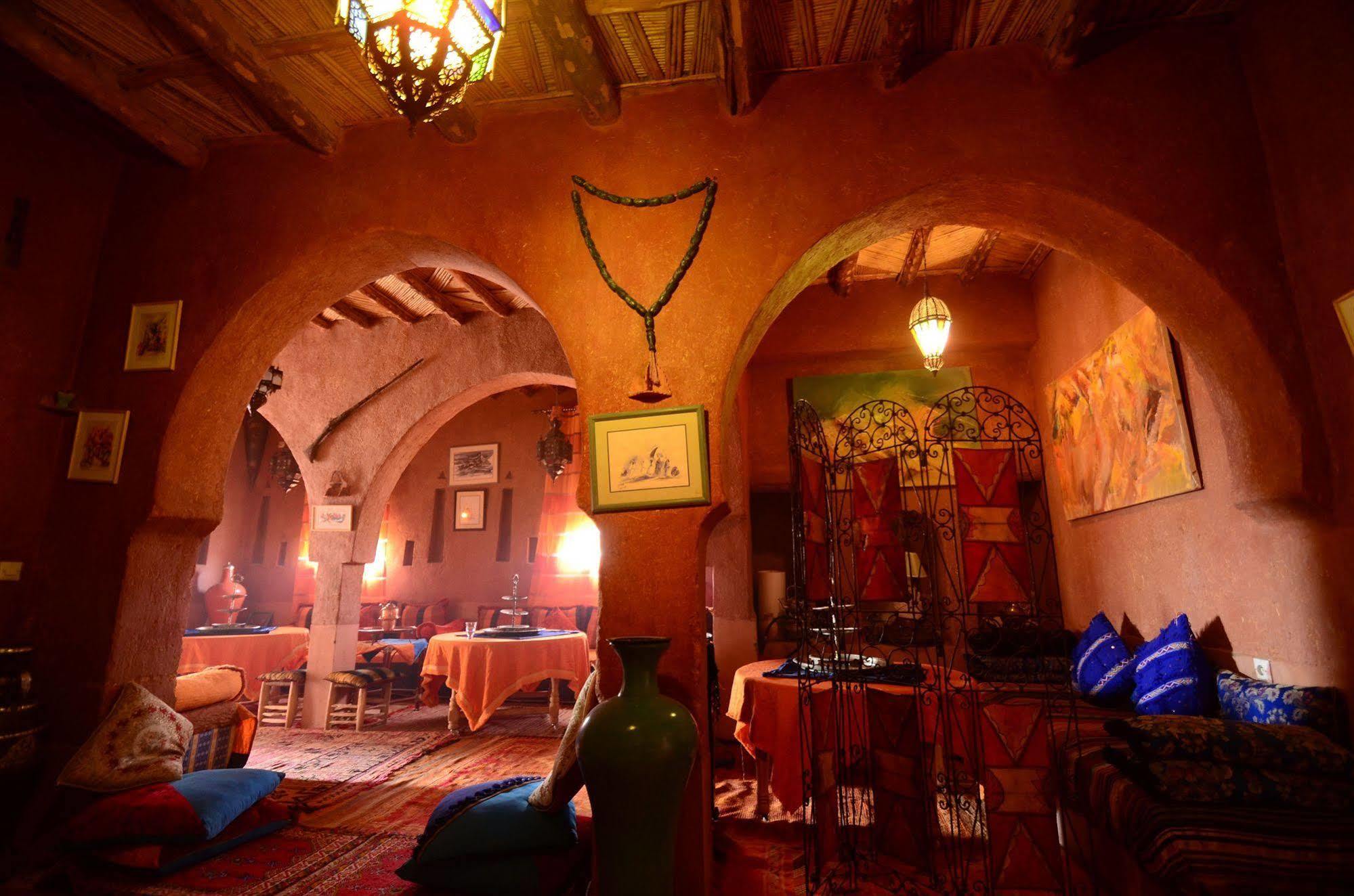 Kasbah Du Peintre Bed & Breakfast Ait Benhaddou Exterior foto
